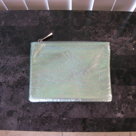 NWOT Express green metallic makeup bag pouch - Picture 1 of 7